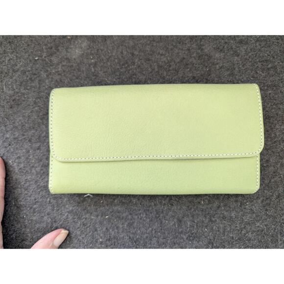 Croft &‎ Barrow Genuine Leather Womens Wallet Green - Picture 3 of 11